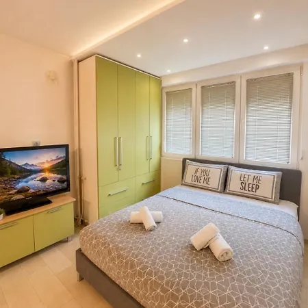 Apartament Lily Scopia